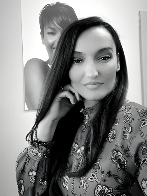 Eli Ademi - Mak Salon